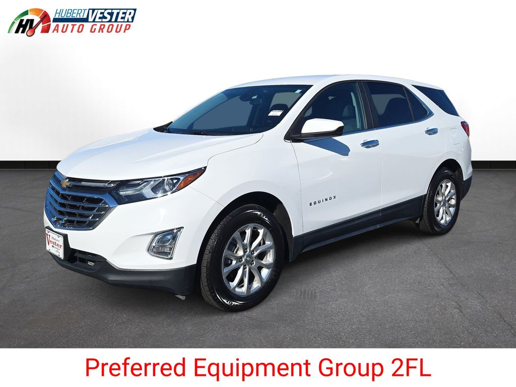 2021 Chevrolet Equinox LT photo 2