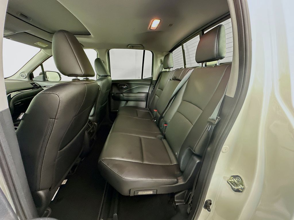 Thumbnail: 2019 Honda Ridgeline - 24
