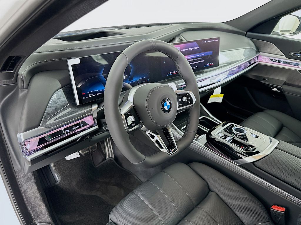 Thumbnail: 2025 BMW 7 Series - 9