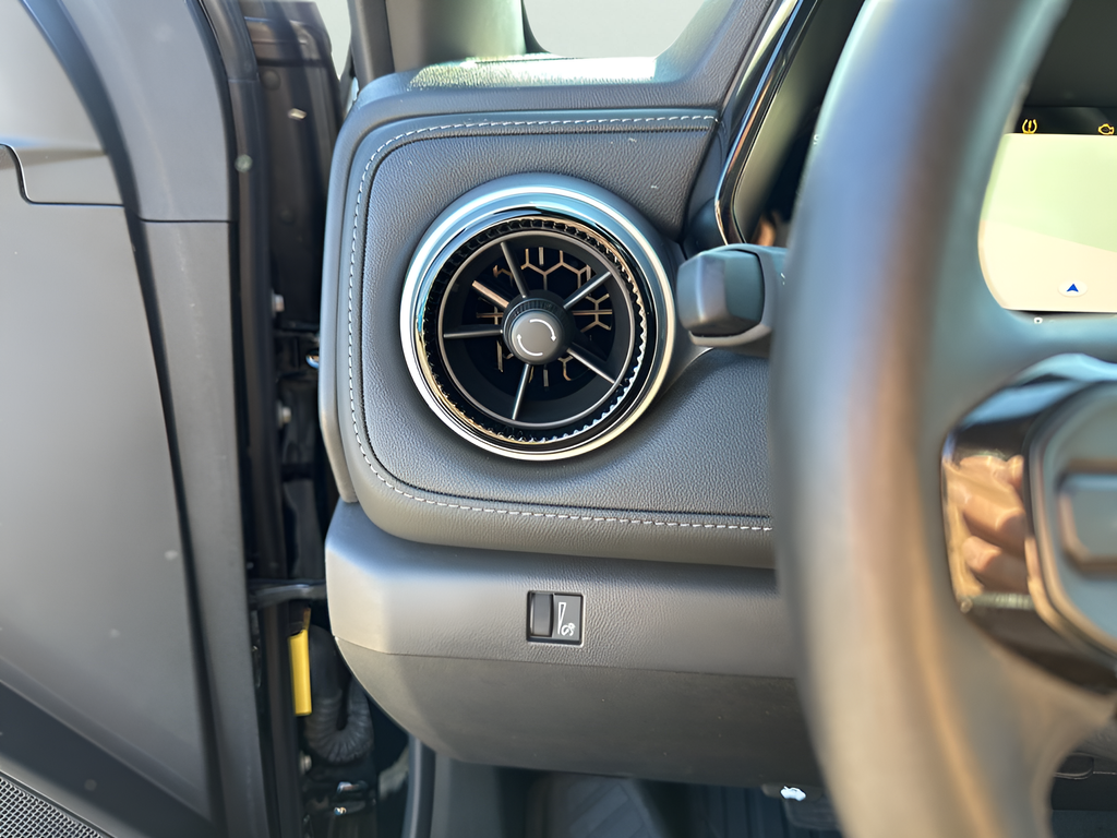 Used Car 2024 Chevrolet Colorado  Lt For Sale Under $30,000 In Austin, Texas