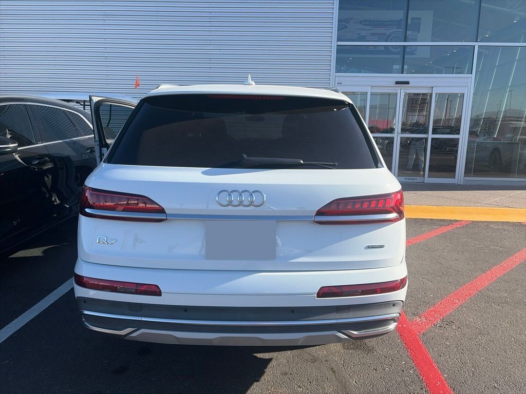 Thumbnail: 2022 Audi Q7 - 5
