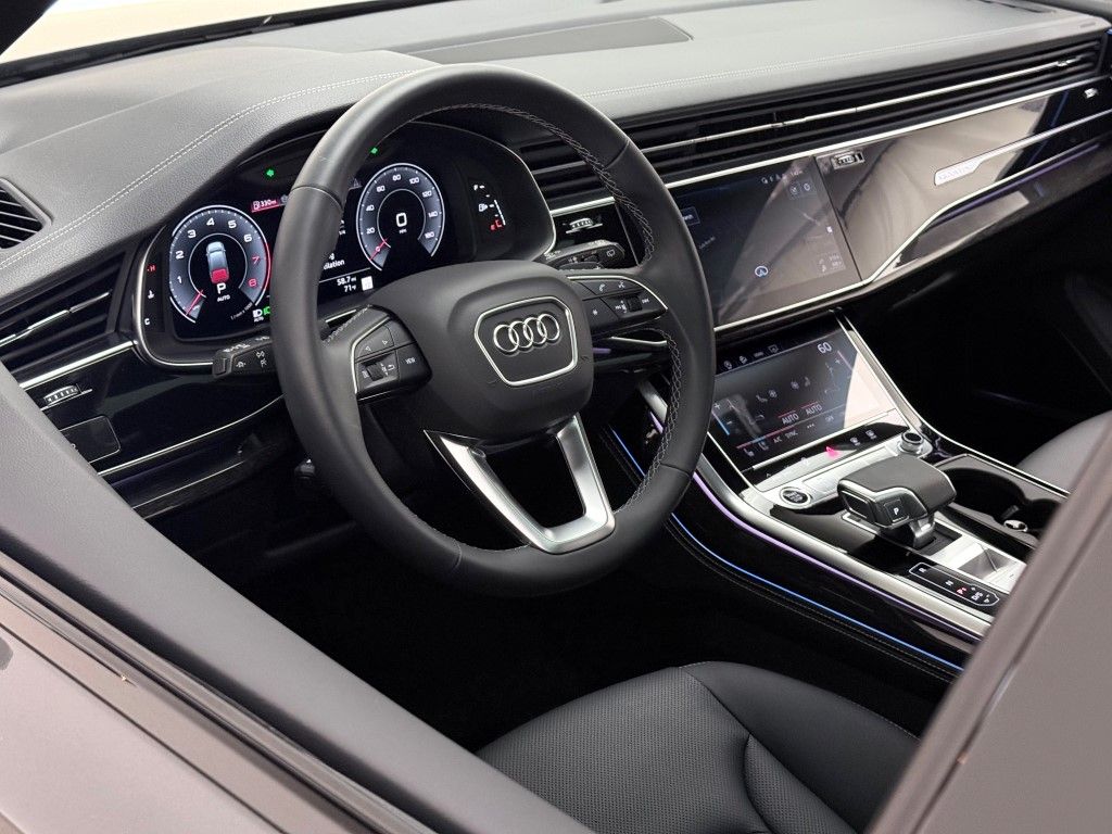 Thumbnail: 2025 Audi Q7 - 32