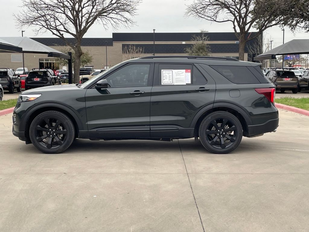 2023 Ford Explorer