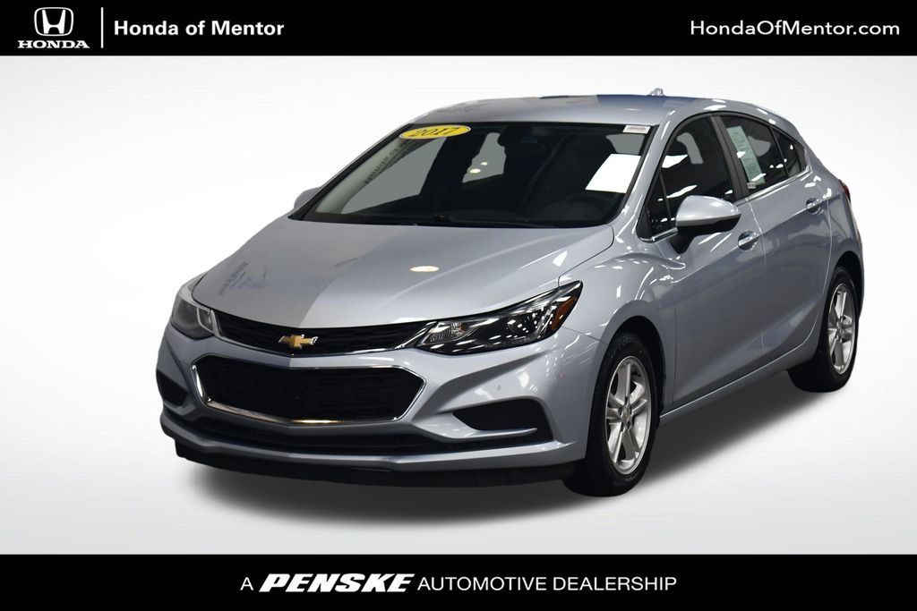 2017 Chevrolet Cruze LT -
                  Mentor, OH