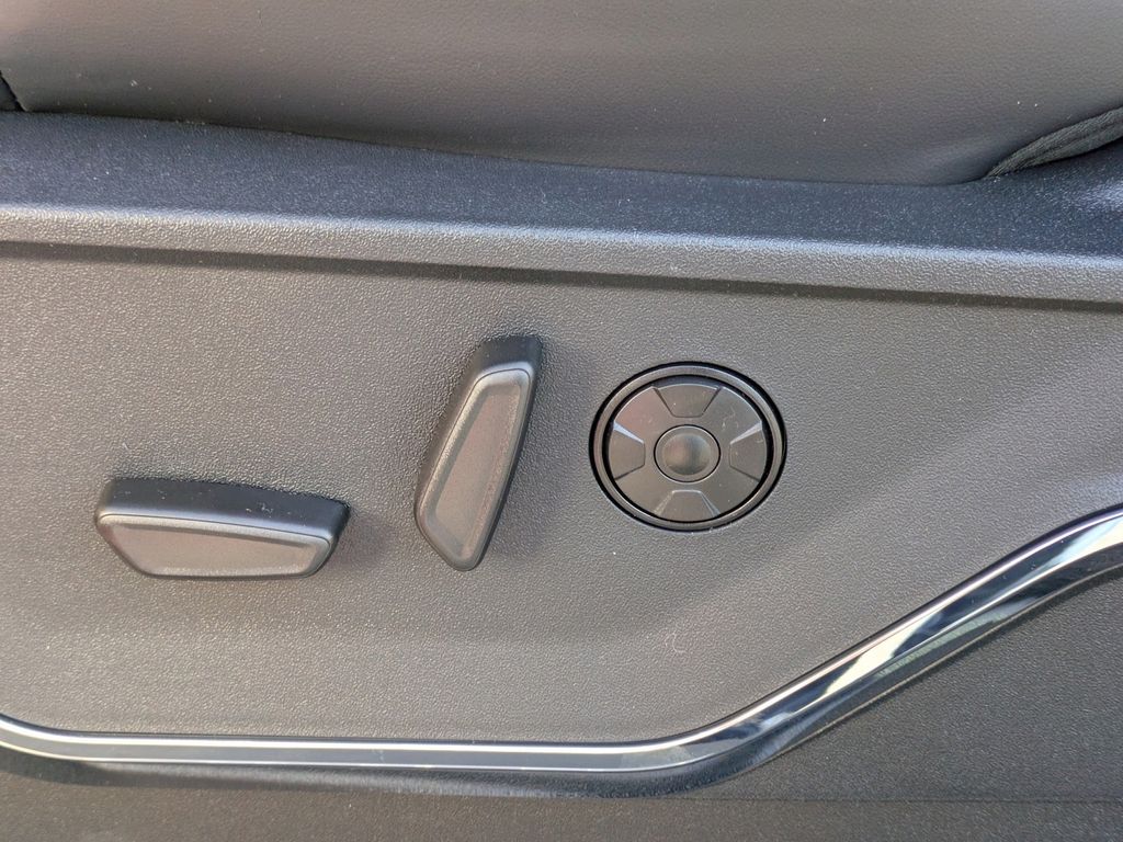 2026 Ford F-350 Super Duty Platinum