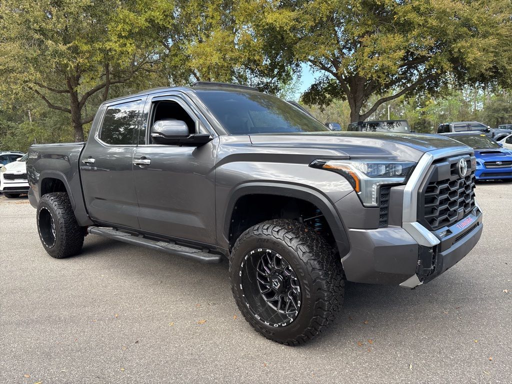 2022 Toyota Tundra Limited CrewMax Cab 4WD