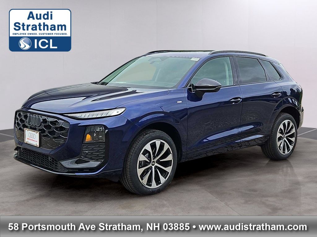 Navarra Blue Metallic 2026 Audi Q3 SUV / Crossover All-Wheel Drive 7-Speed Automatic