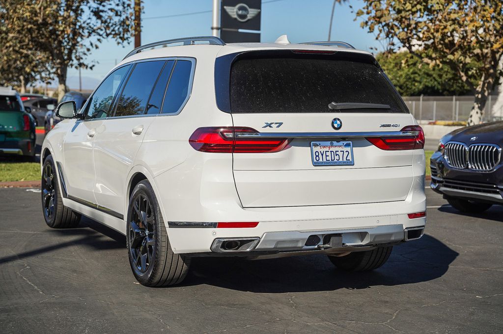 2022 BMW X7 xDrive40i 6