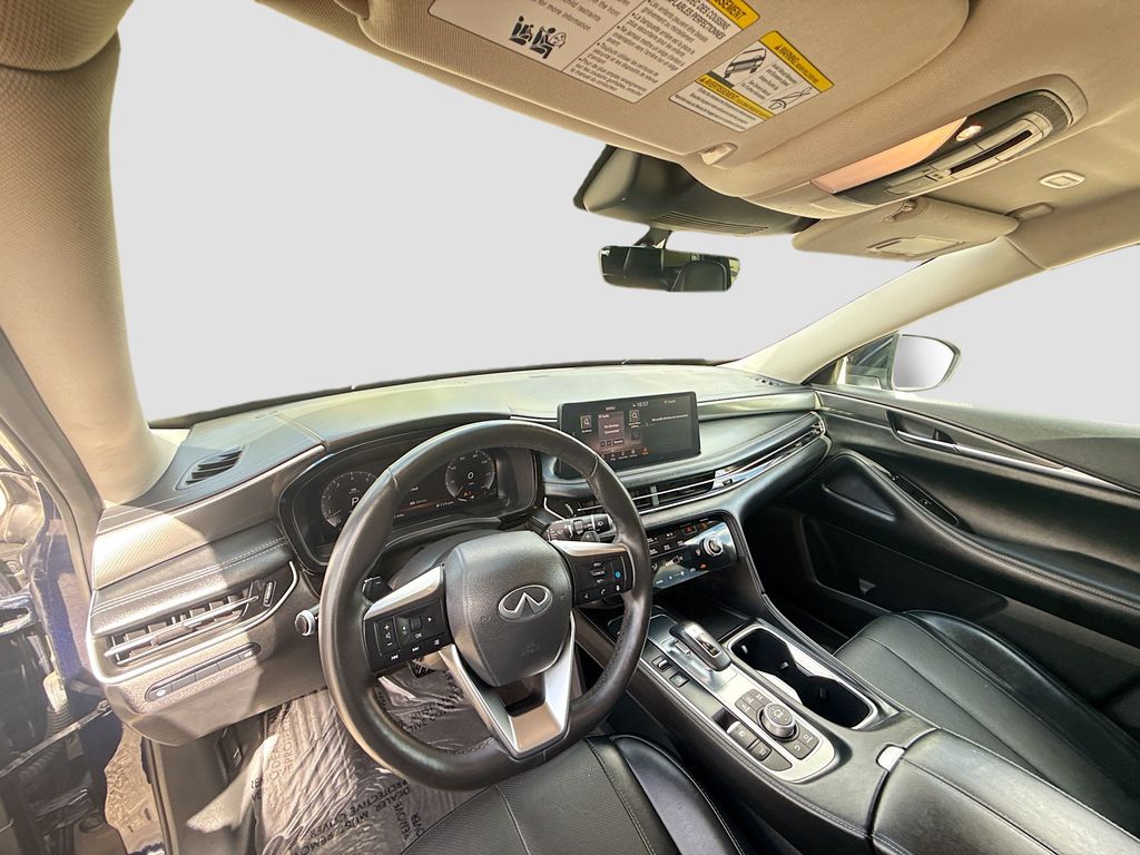 Used 2023 Blue INFINITI LUXE image 9