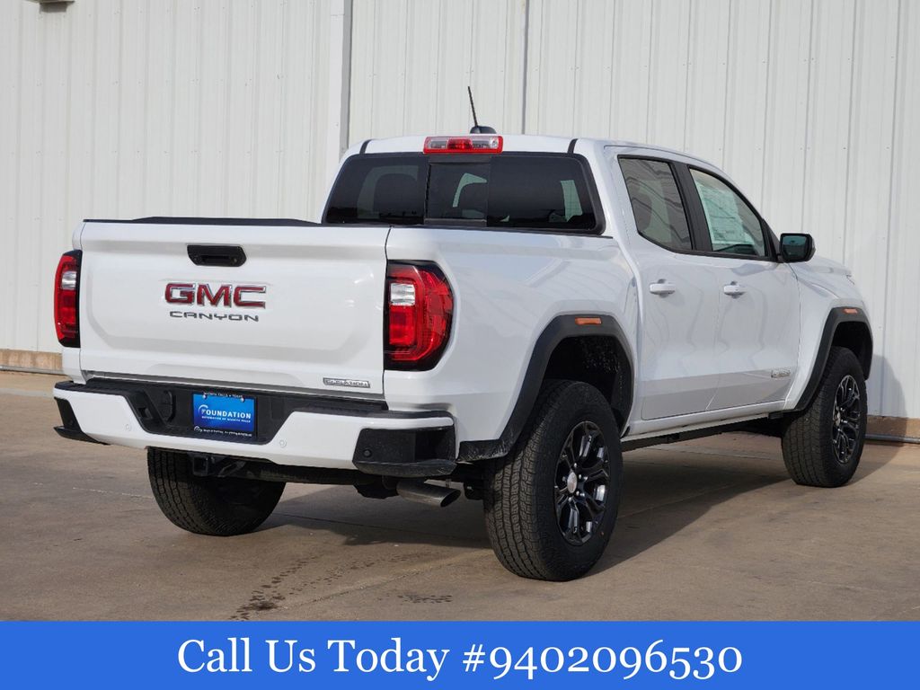 2024 GMC Canyon Elevation 4