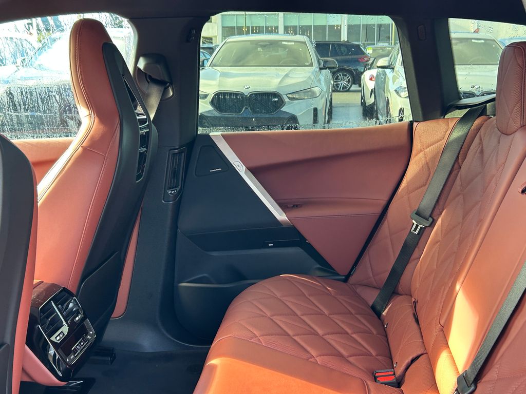 Thumbnail: 2026 BMW iX - 31