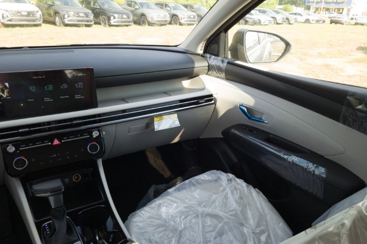 New 2026 Black Hyundai SEL image 17