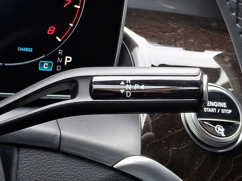 Thumbnail: 2025 Mercedes-Benz GLC - 10