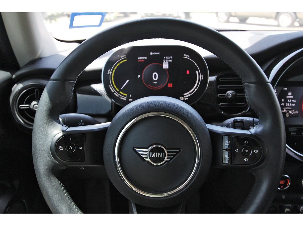 2023 MINI Cooper Base - 11