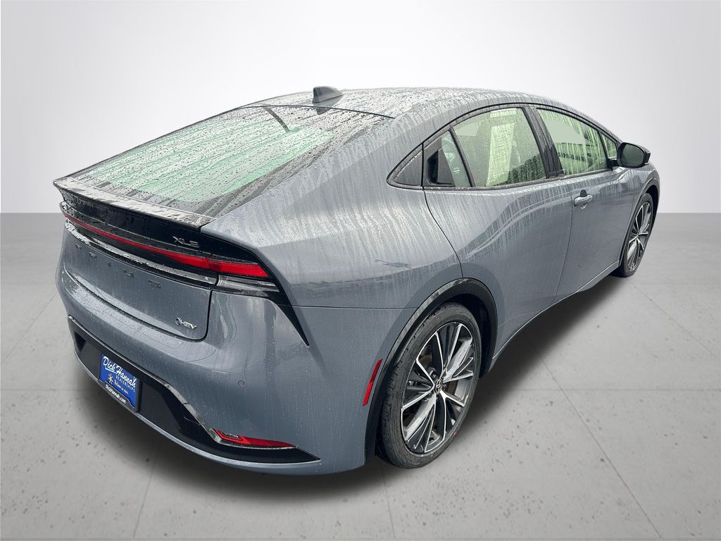 2023 Toyota Prius XLE