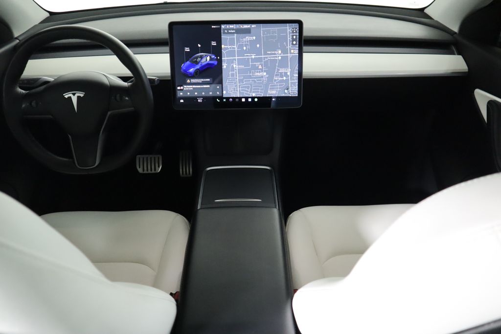 2021 Tesla Model Y Performance 13