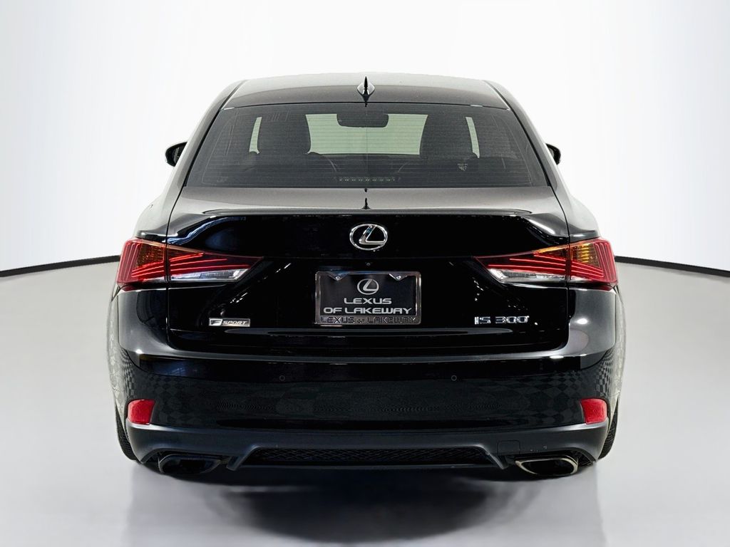 Thumbnail: 2020 Lexus IS - 6