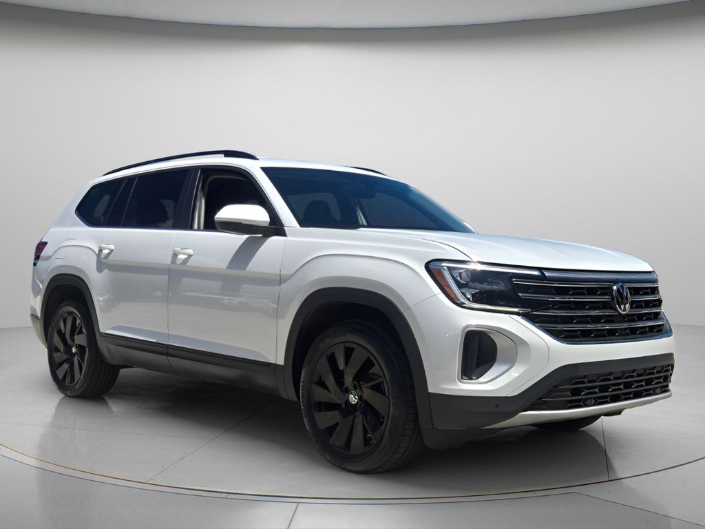 2024 Volkswagen Atlas - $25,700
