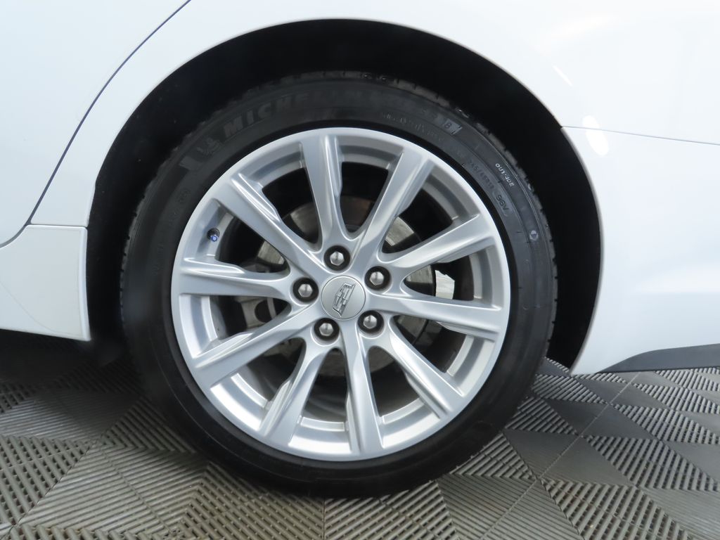 Thumbnail: 2023 Cadillac CT5 - 31