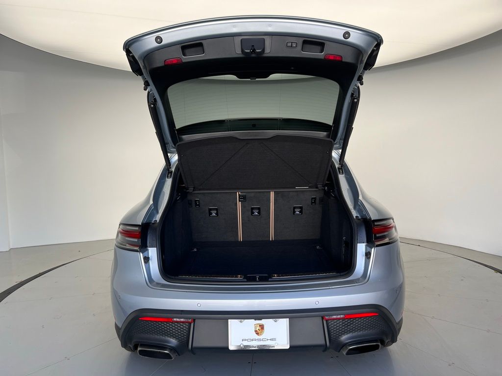 2023 Porsche Macan Base 7