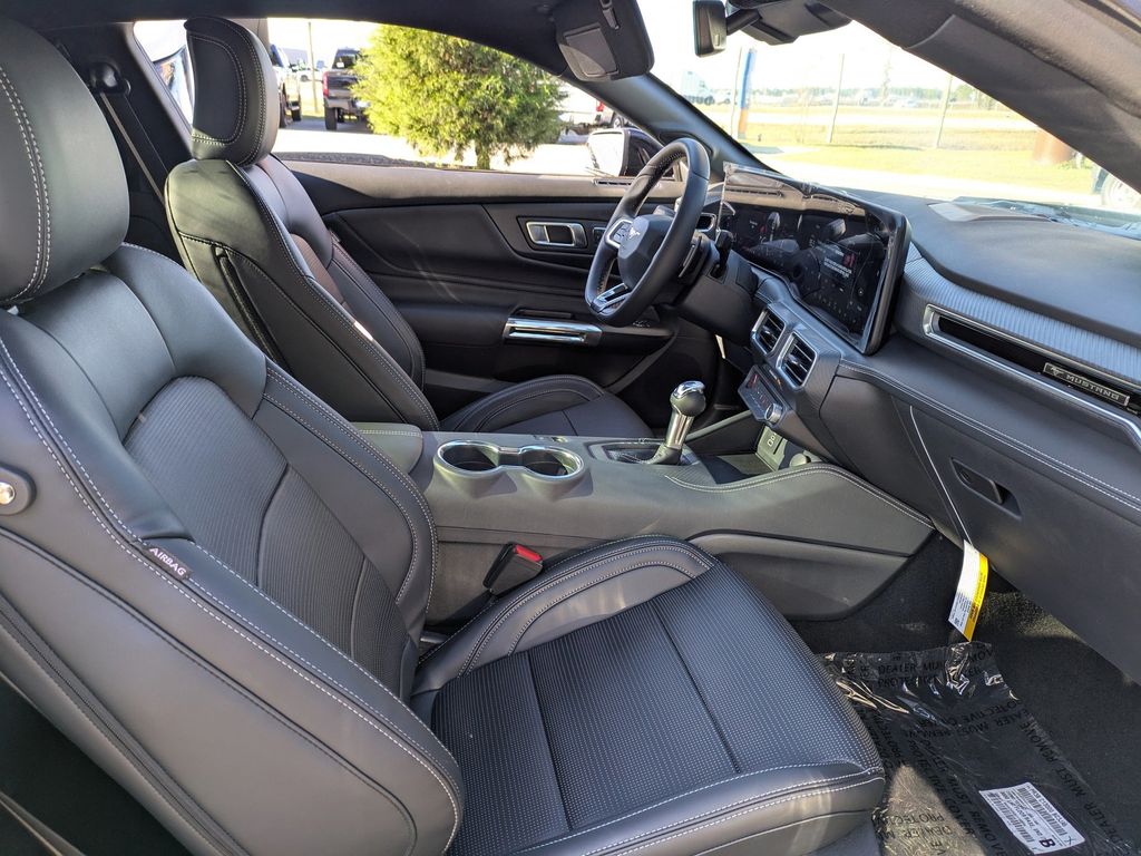 2025 Ford Mustang GT Premium Fastback