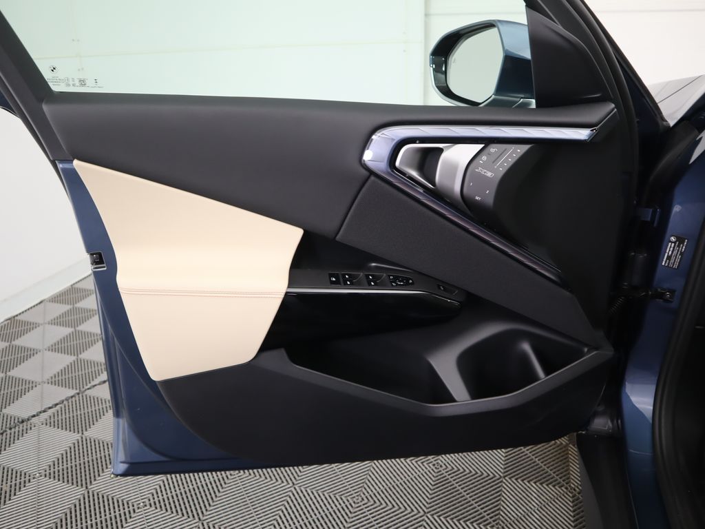 Thumbnail: 2026 BMW X3 - 25