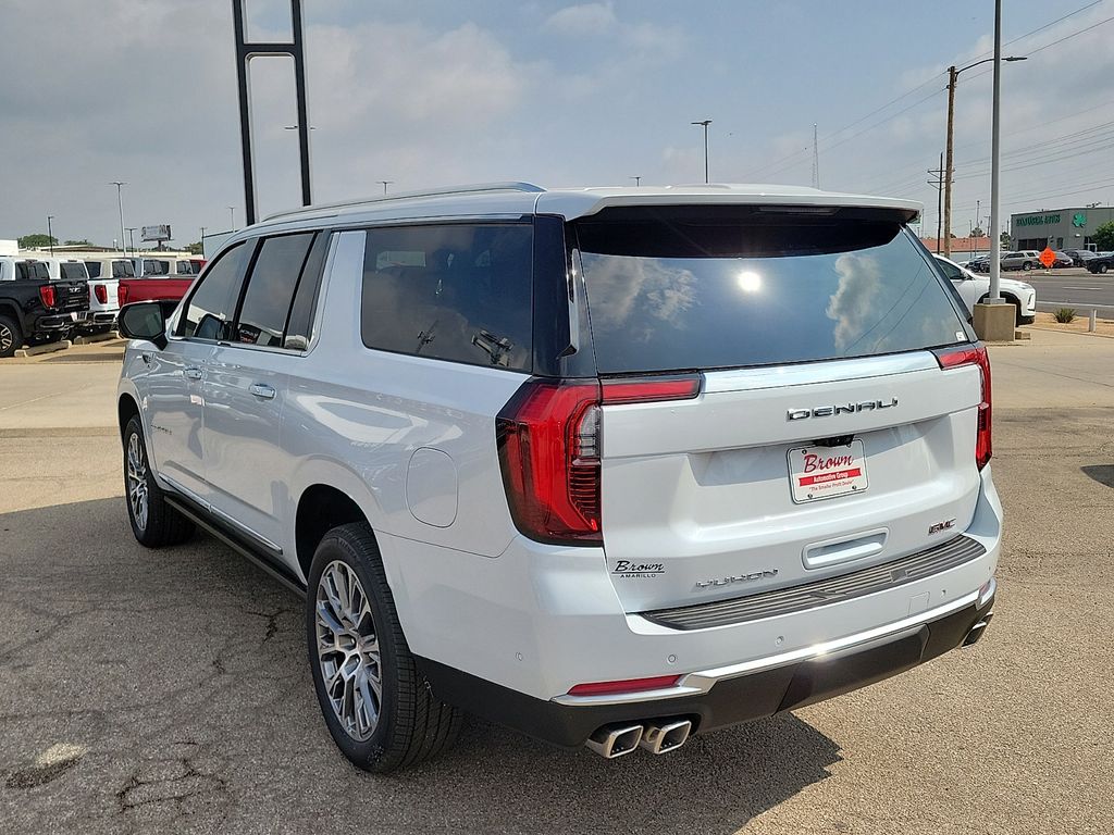 2026 GMC Yukon XL Denali - 6