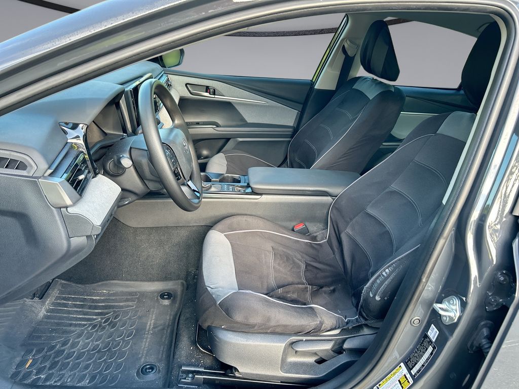 Thumbnail: 2026 Toyota Camry - 11