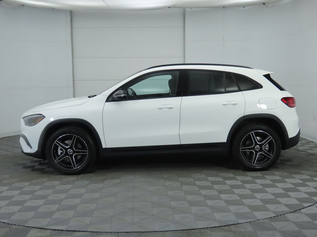 Thumbnail: 2026 Mercedes-Benz GLA - 8
