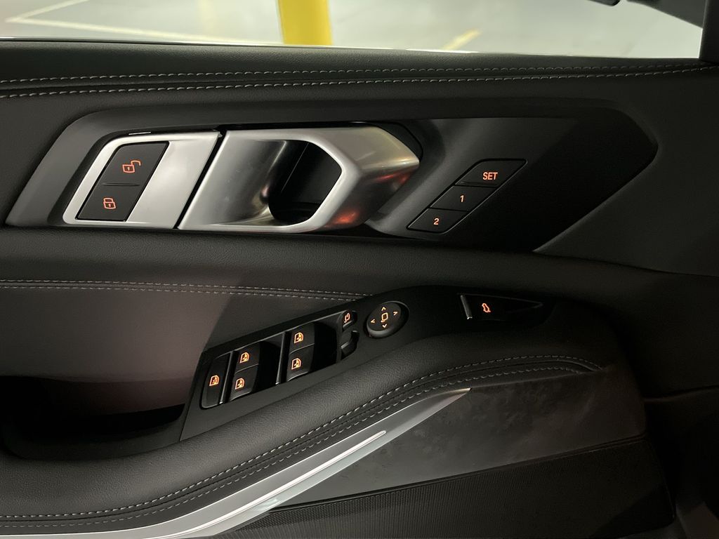 Thumbnail: 2026 BMW X5 - 13