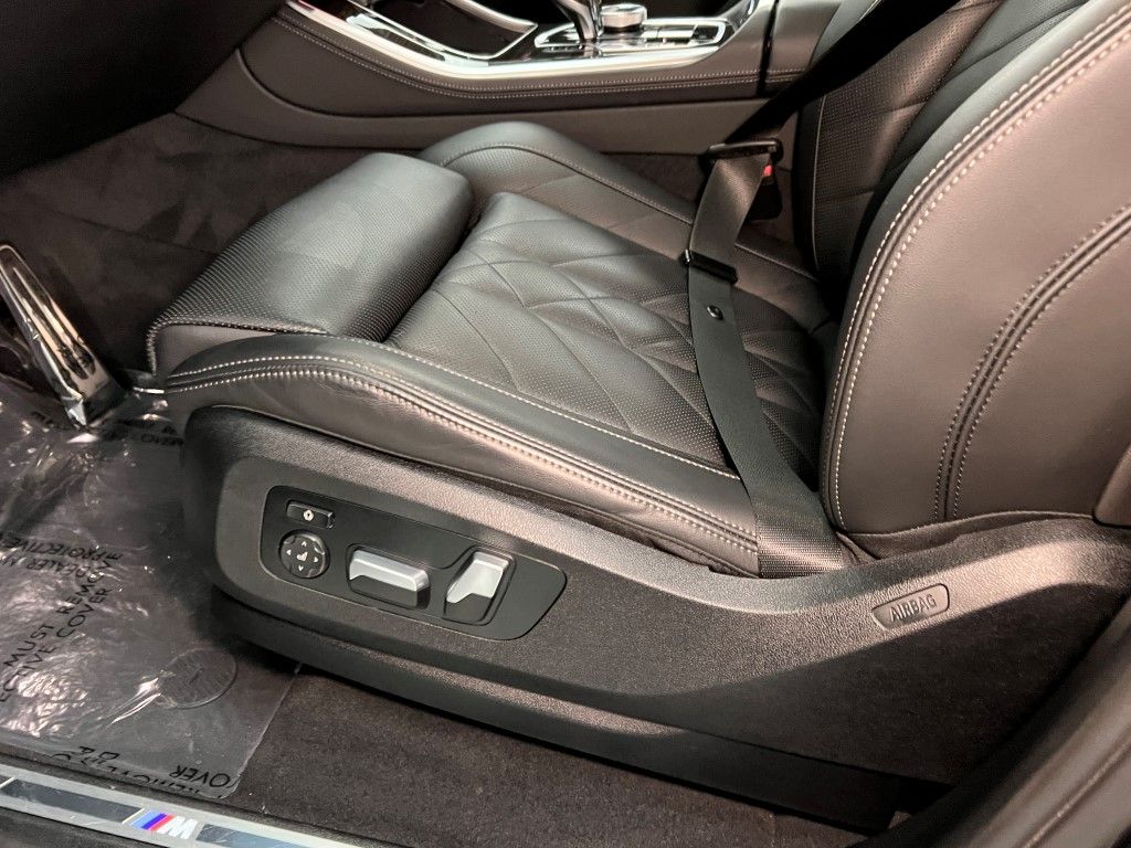 Thumbnail: 2023 BMW X5 - 25