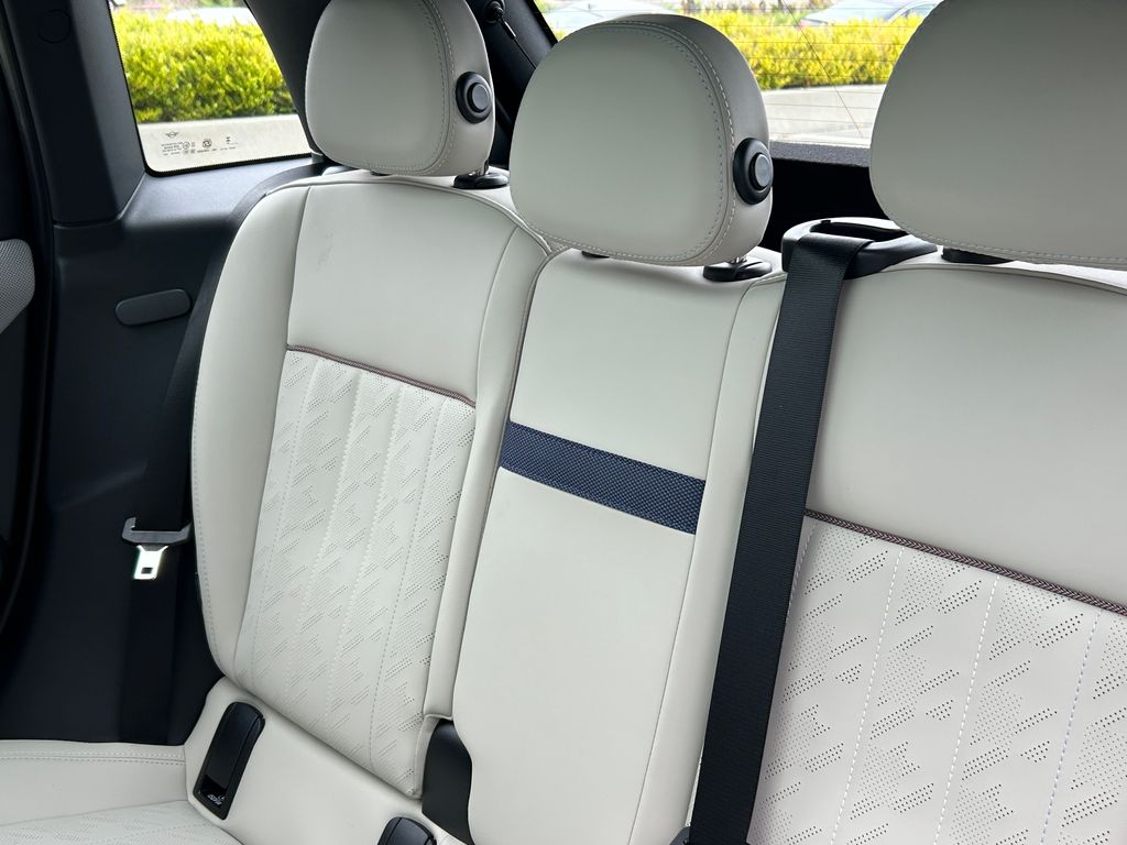 2025 MINI Cooper Hardtop S 31