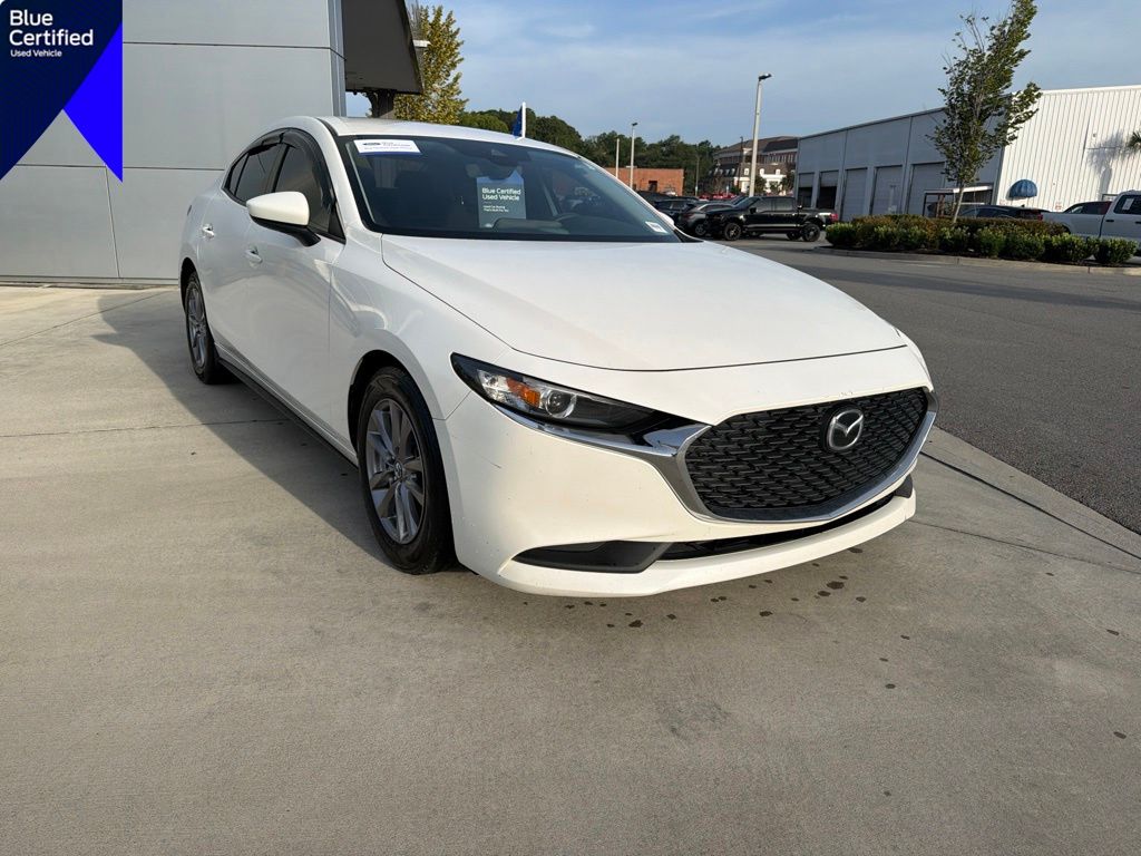 Snowflake White Pearl 2021 Mazda MAZDA3 Sedan Front-Wheel Drive 6-Speed Automatic