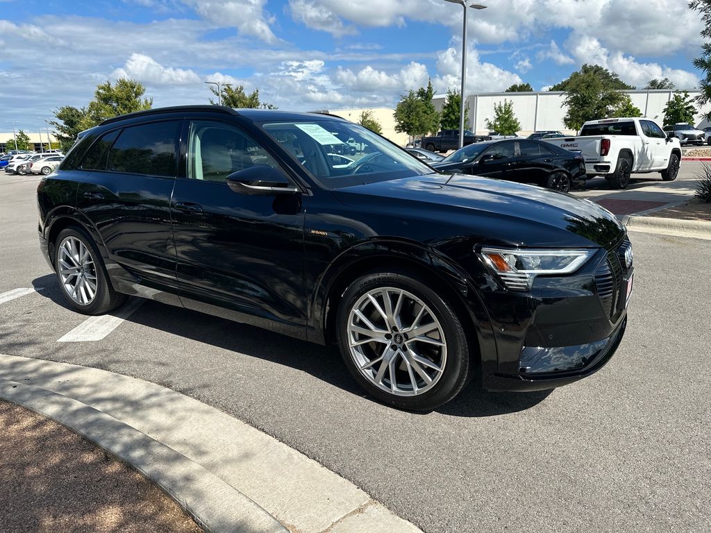 Brilliant Black 2021 Audi e-tron quattro Prestige SUV SUV / Crossover All-Wheel Drive Automatic