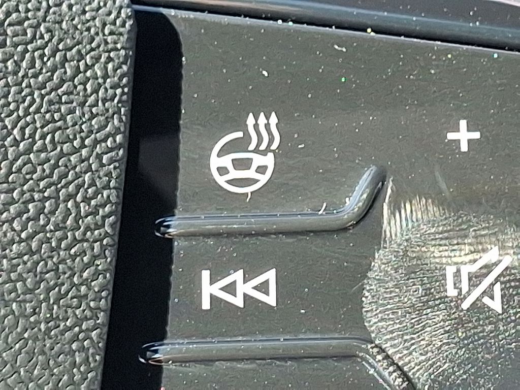 Thumbnail: 2025 Audi Q5 - 19