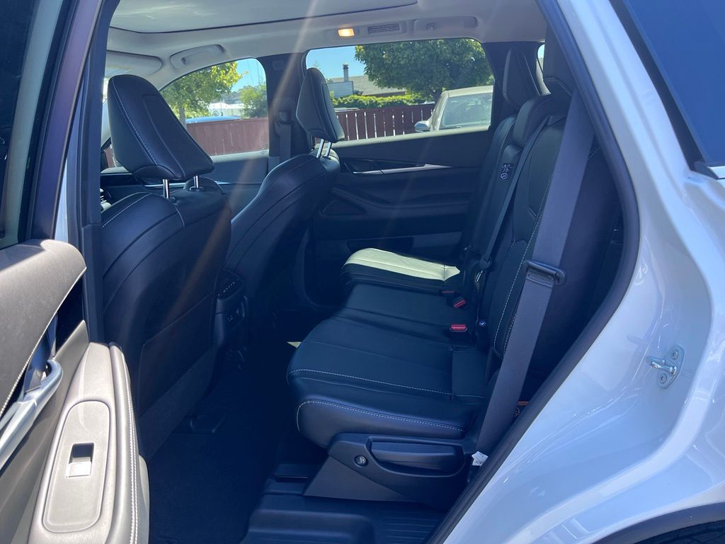 Used 2024 Infiniti QX60 SUV