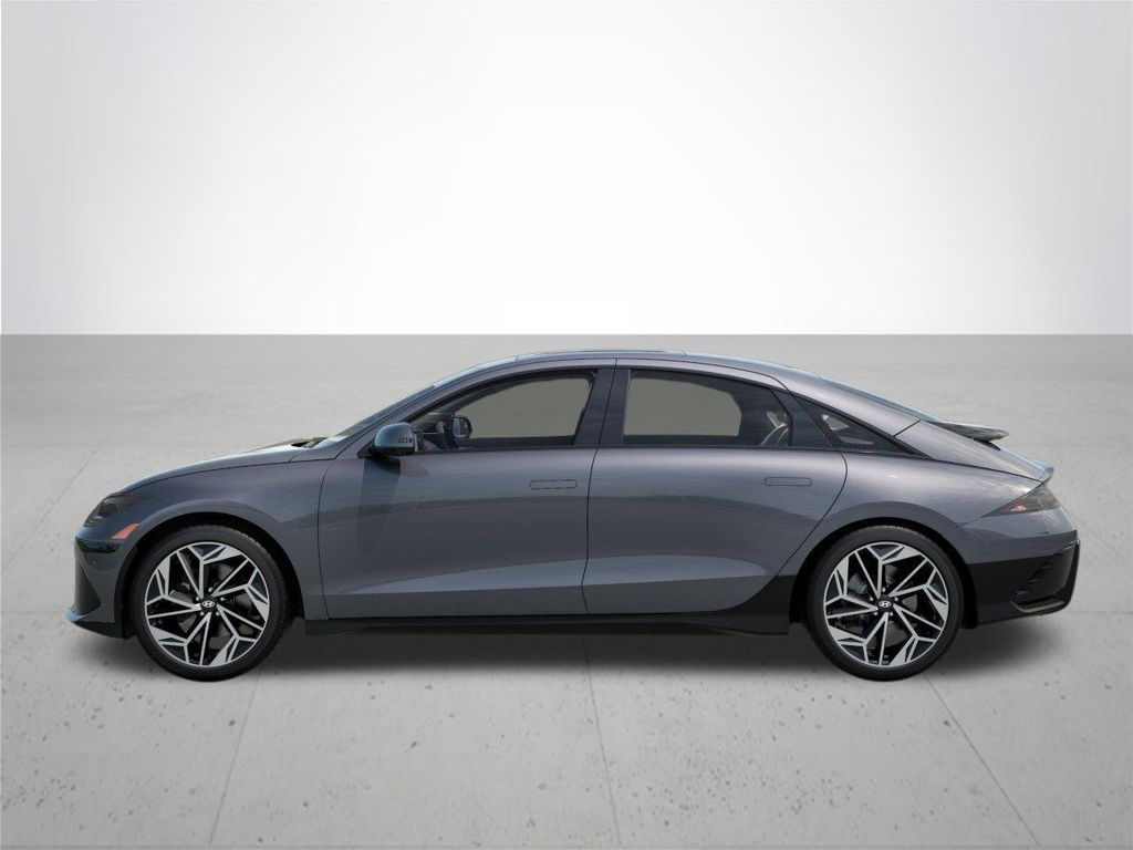 2025 Hyundai Ioniq 6 Limited photo 3
