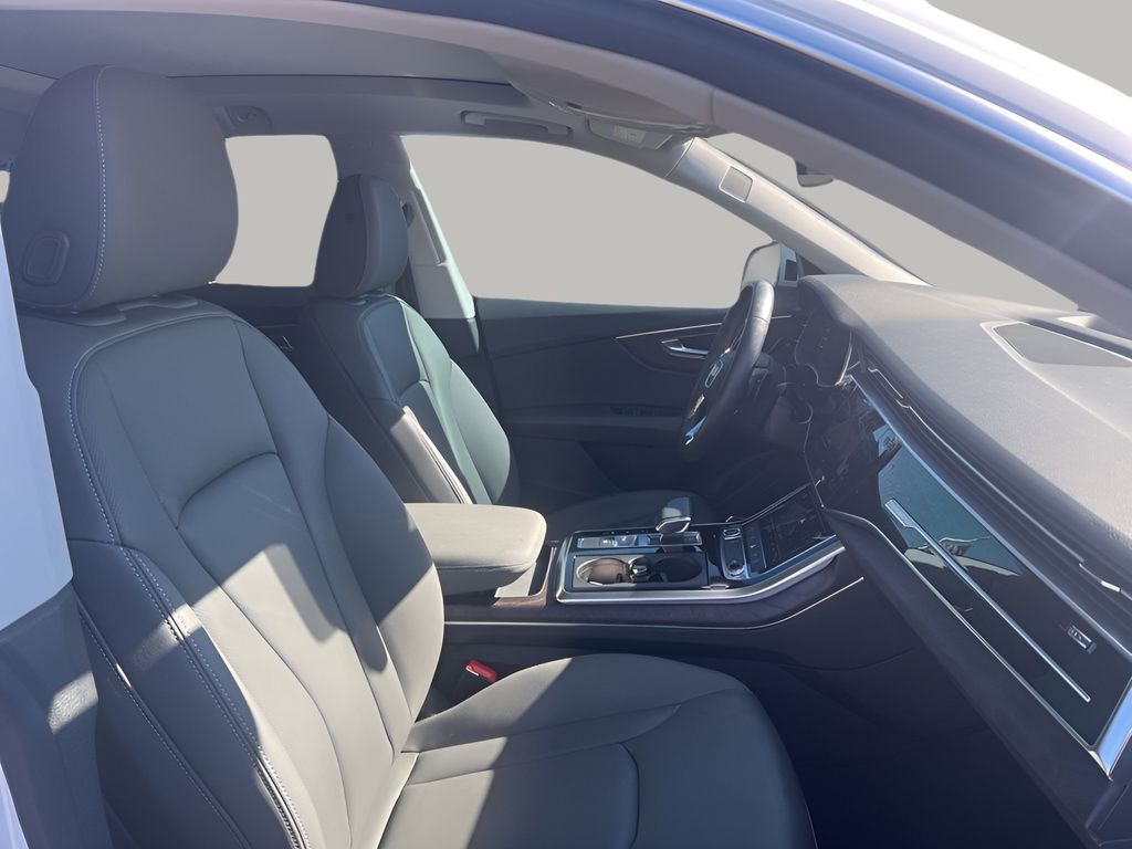 Used Car 2021 Audi Q8  For Sale Under $50,000 In Austin, Texas