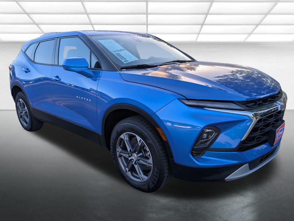 Riptide Blue Metallic 2026 Chevrolet Blazer SUV / Crossover  9-Speed Automatic Overdrive