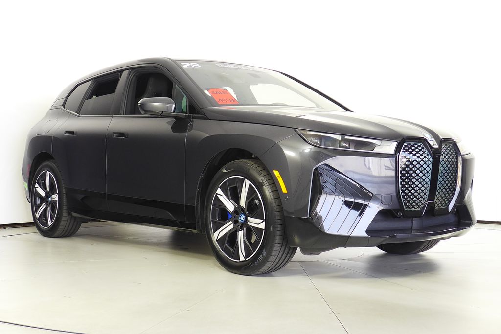 Thumbnail: 2023 BMW iX - 4