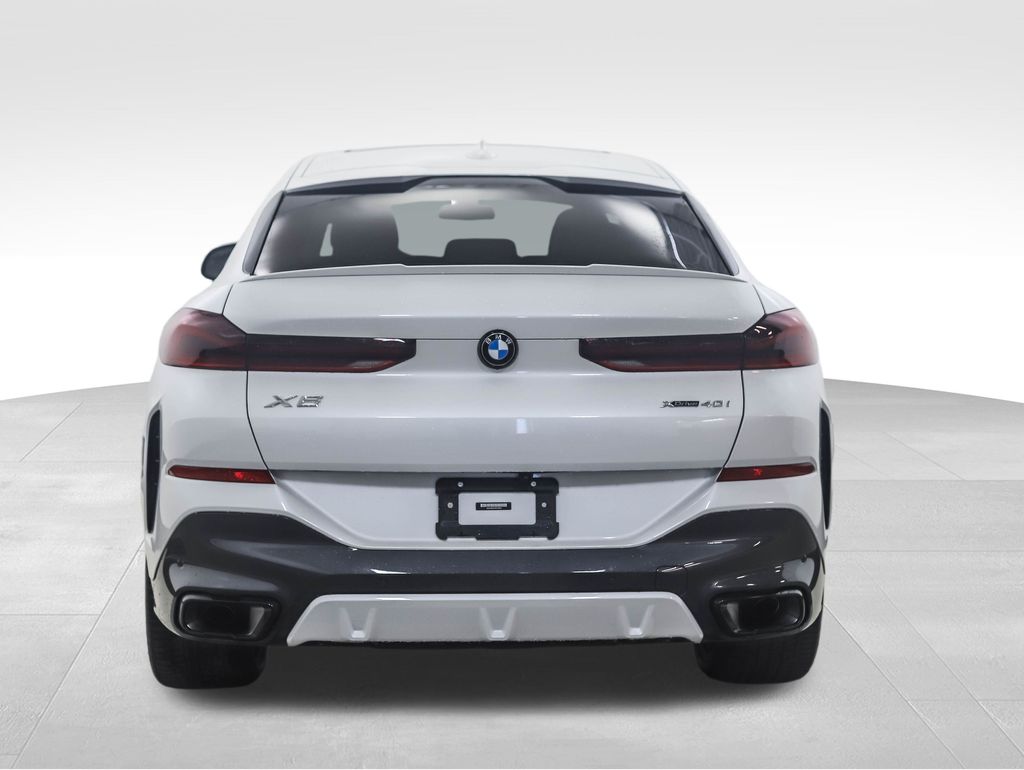 Thumbnail: 2023 BMW X6 - 4