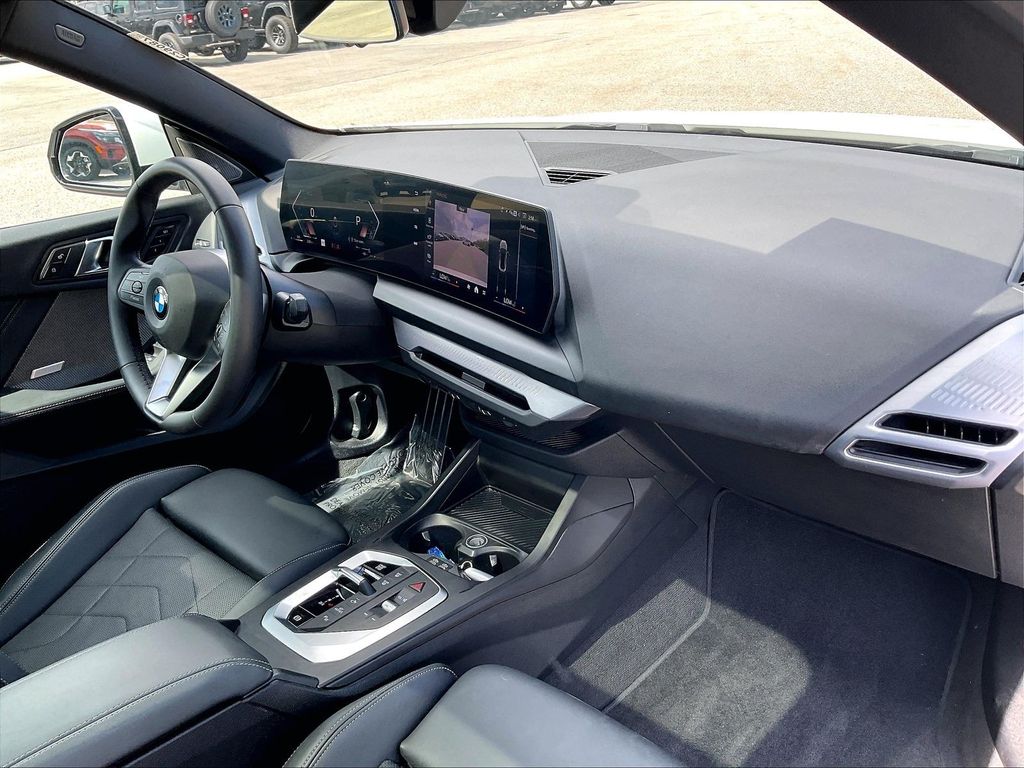 2025 BMW 2 Series — photo 13