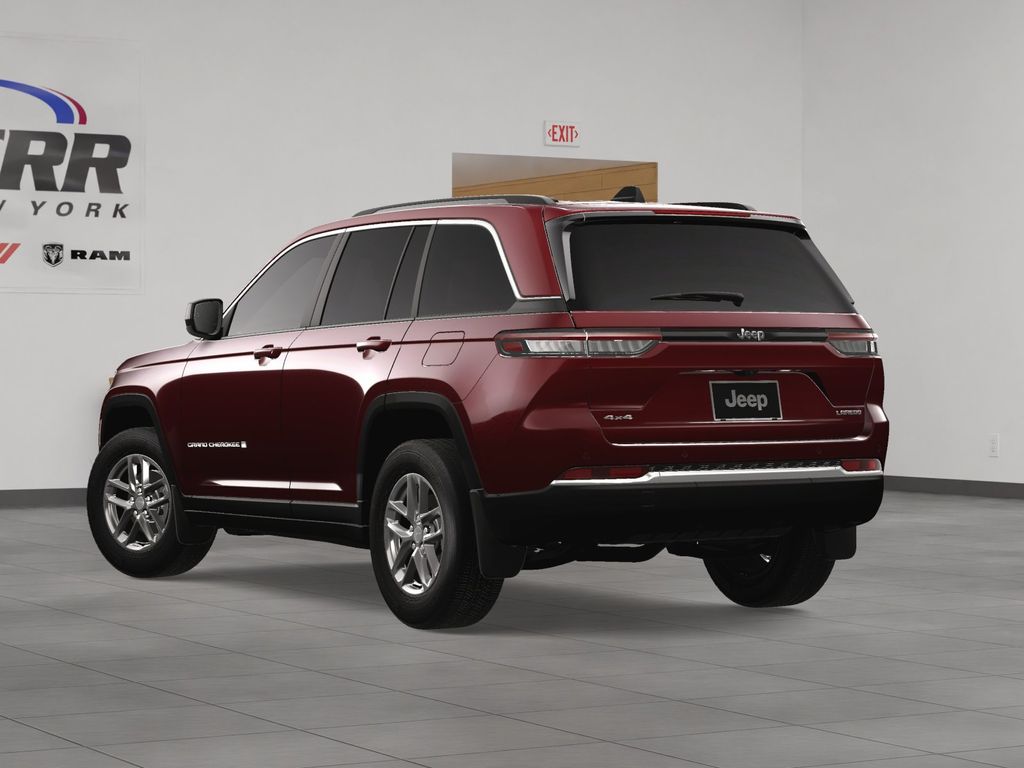 New 2025 Red Jeep Laredo X image 4
