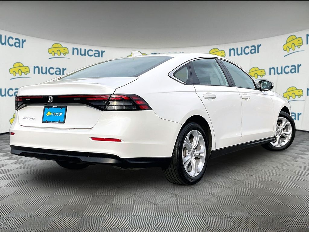 2025 Honda Accord — photo 6