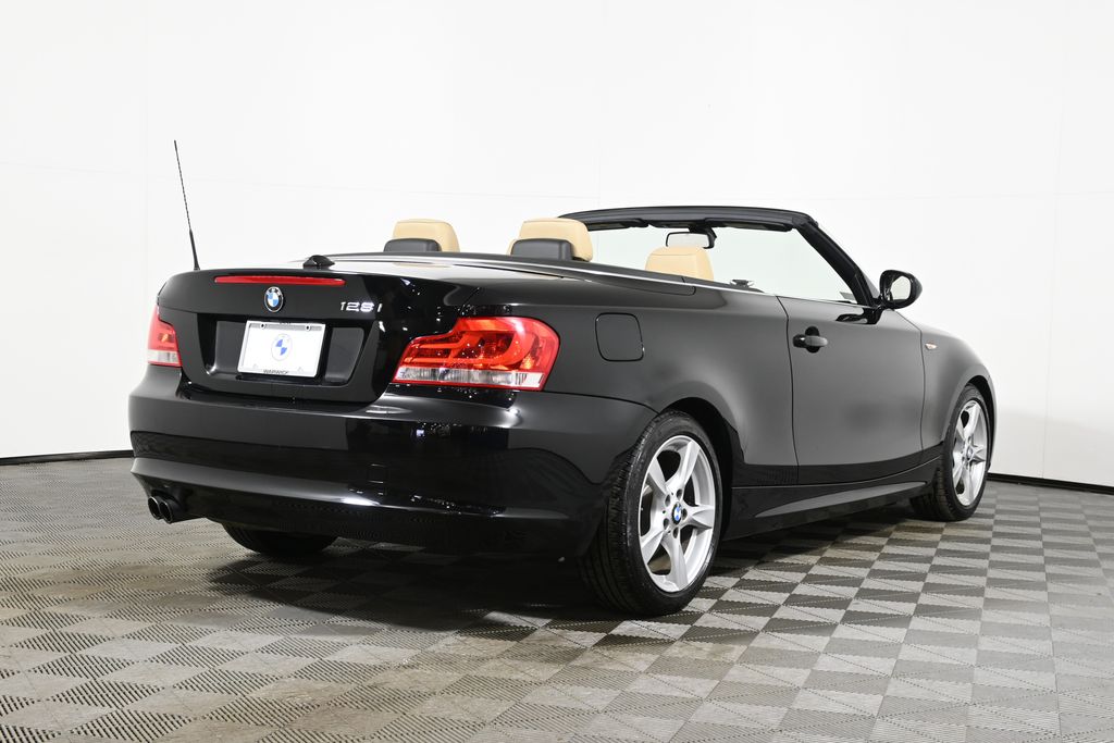 Thumbnail: 2013 BMW 1 Series - 15