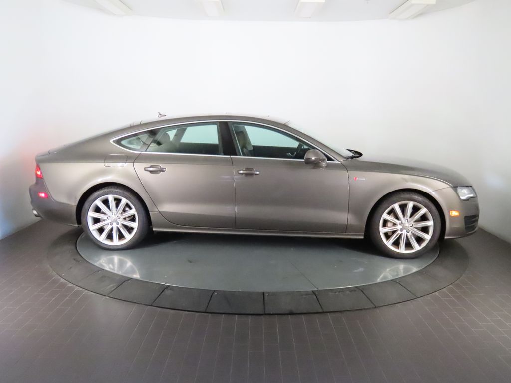 Thumbnail: 2012 Audi A7 - 8