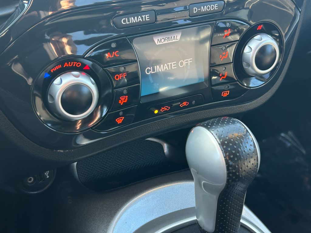 Thumbnail: 2014 Nissan Juke - 27