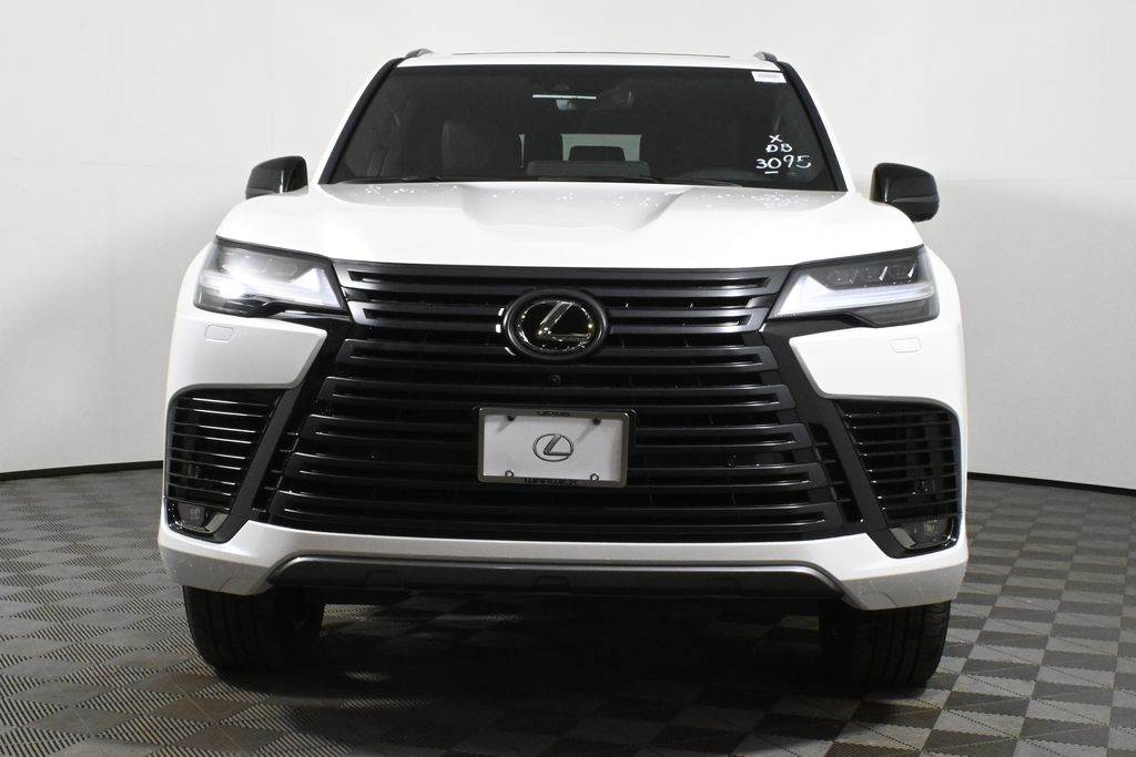 2024 Lexus LX 600 10