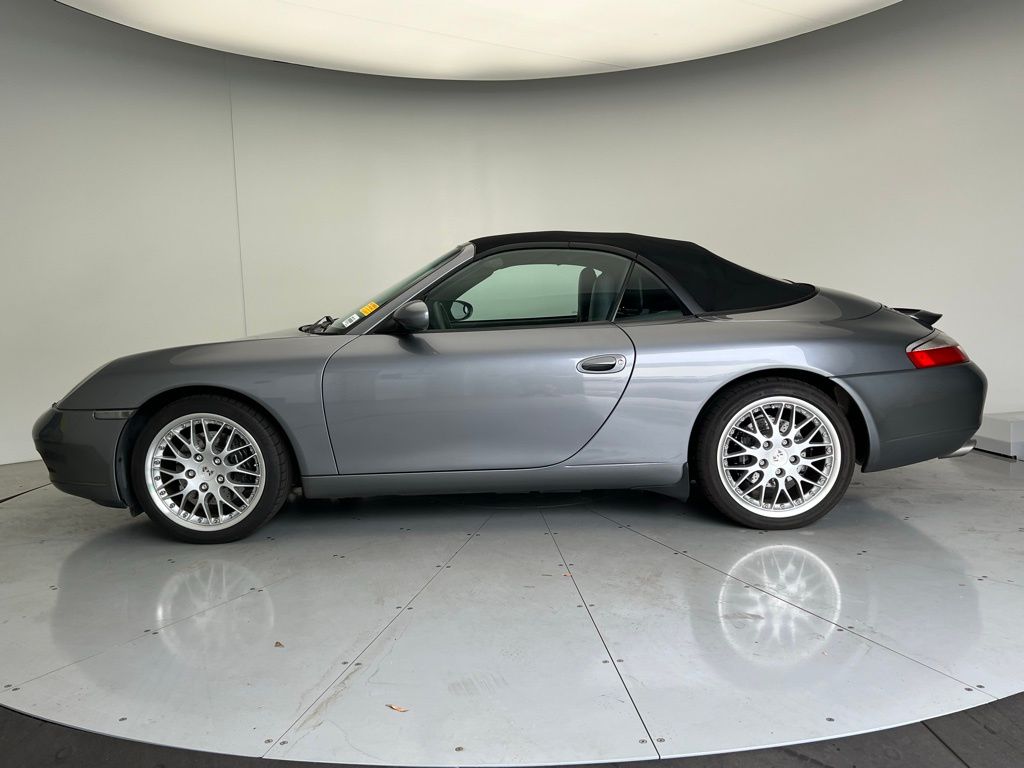 Thumbnail: 2001 Porsche 911 - 2