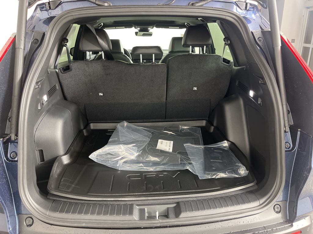 2025 Honda CR-V Sport Touring 9